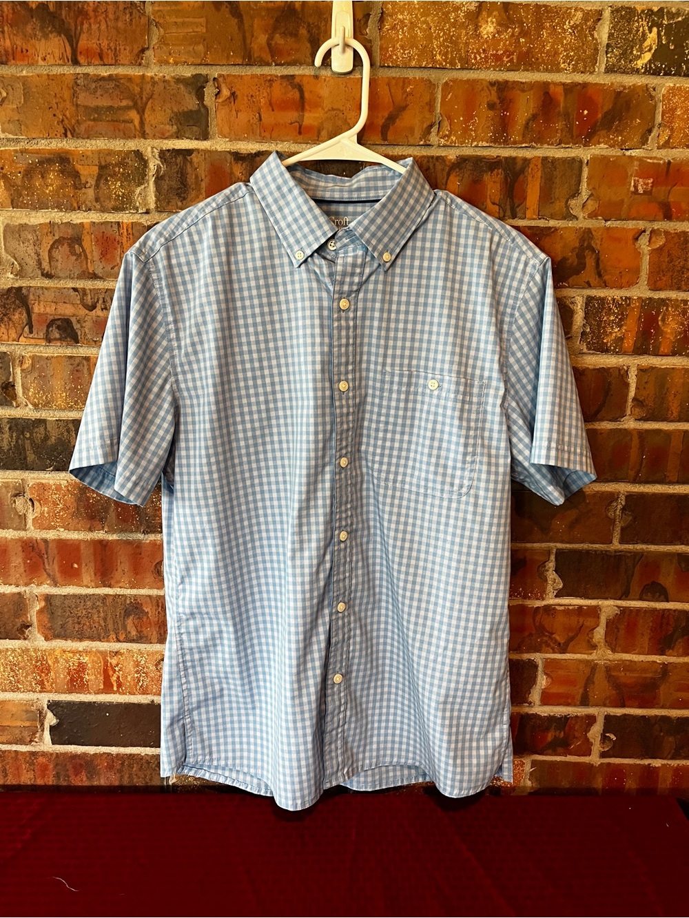 Croft & Barrow Slim fit Men’s Blue Checkered Blue & White Shirt Size:M